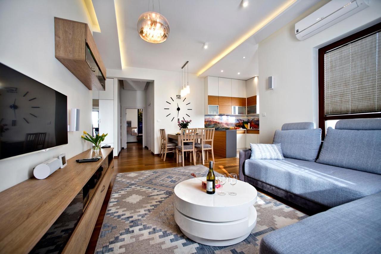 Jana Kazimierza 57 Serviced Apartments Варшава Экстерьер фото
